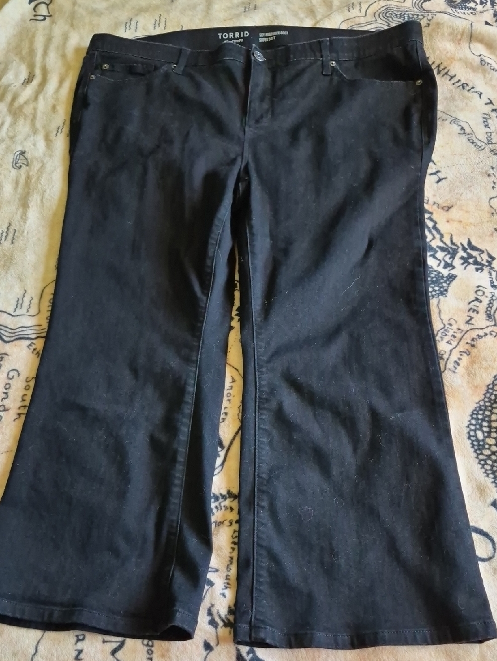 Torrid Size 22 Regular Black Sky High Kick Boot Jeans Stretchy